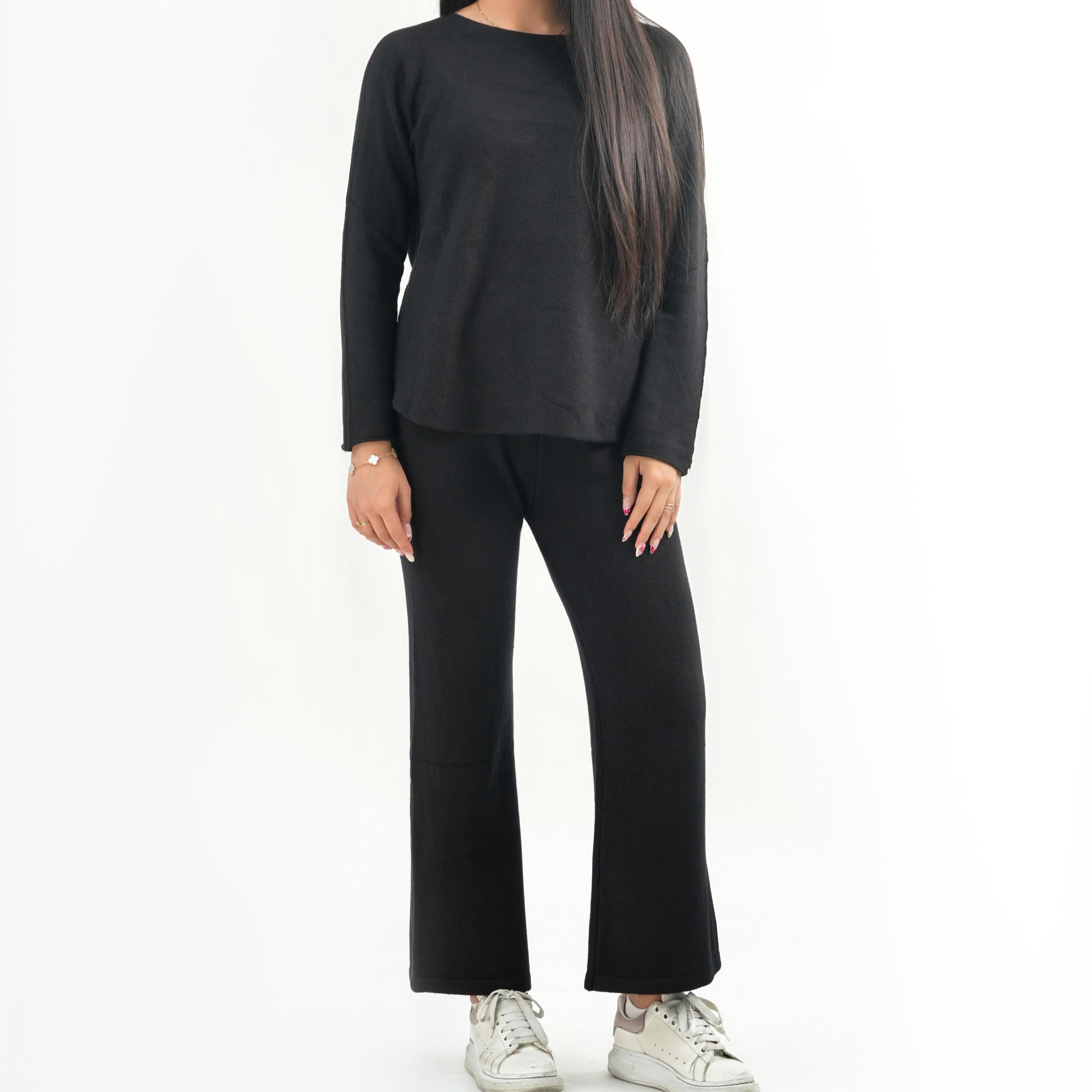 STELLARSEEK Sofia Set - Underwear Set with Long Sleeve T-Shirt and Straight Leg Trousers